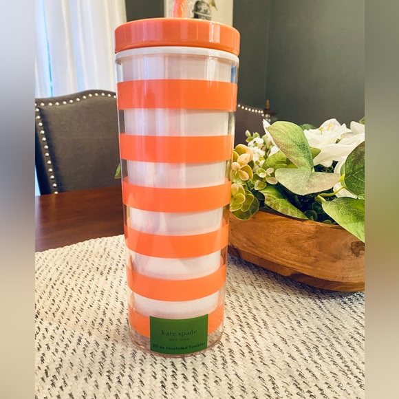 NWT! Kate spade ♠️ tumbler in fun summer stripes design - Picture 1 of 12